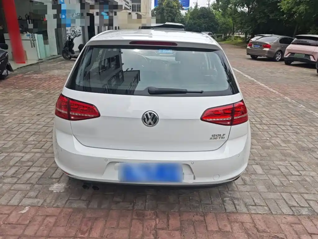 Volkswagen Golf 2016