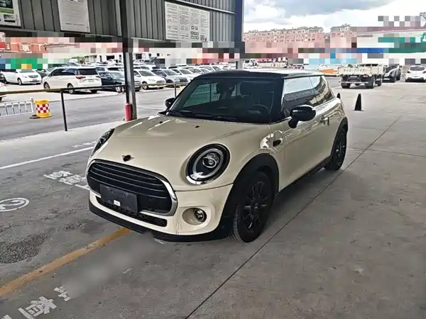 MINI 2021