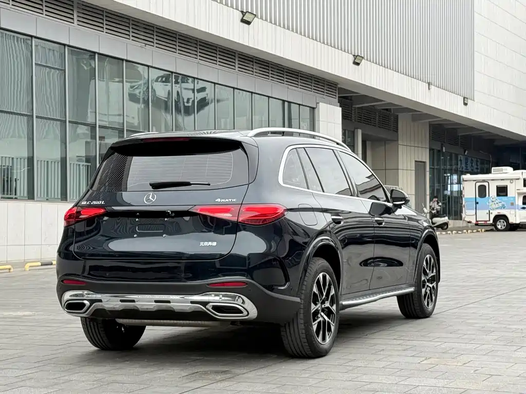 Mercedes-Benz GLC 2024