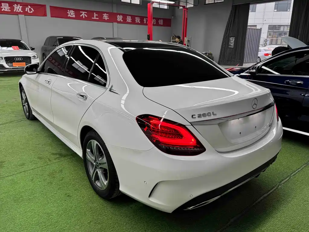 Mercedes-Benz C-Class 2020 — фото 6