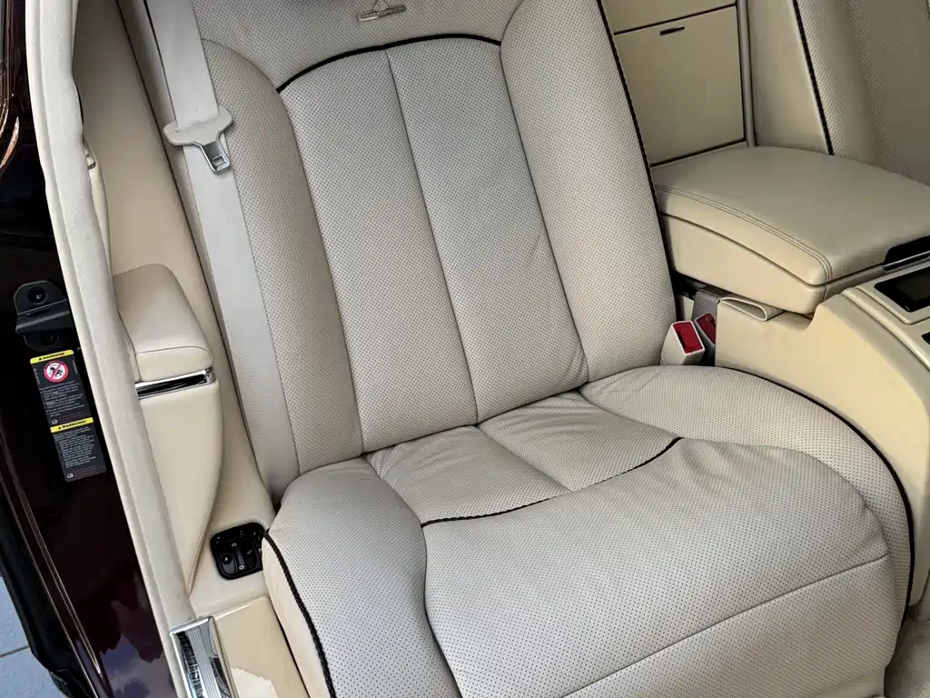 Maybach Maybach 2012 — фото 10