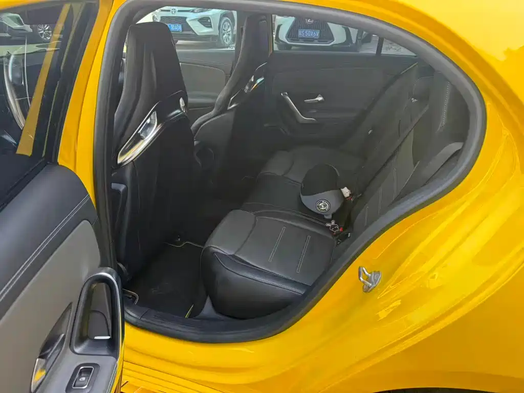 Mercedes-Benz A-Class AMG 2022 — фото 2