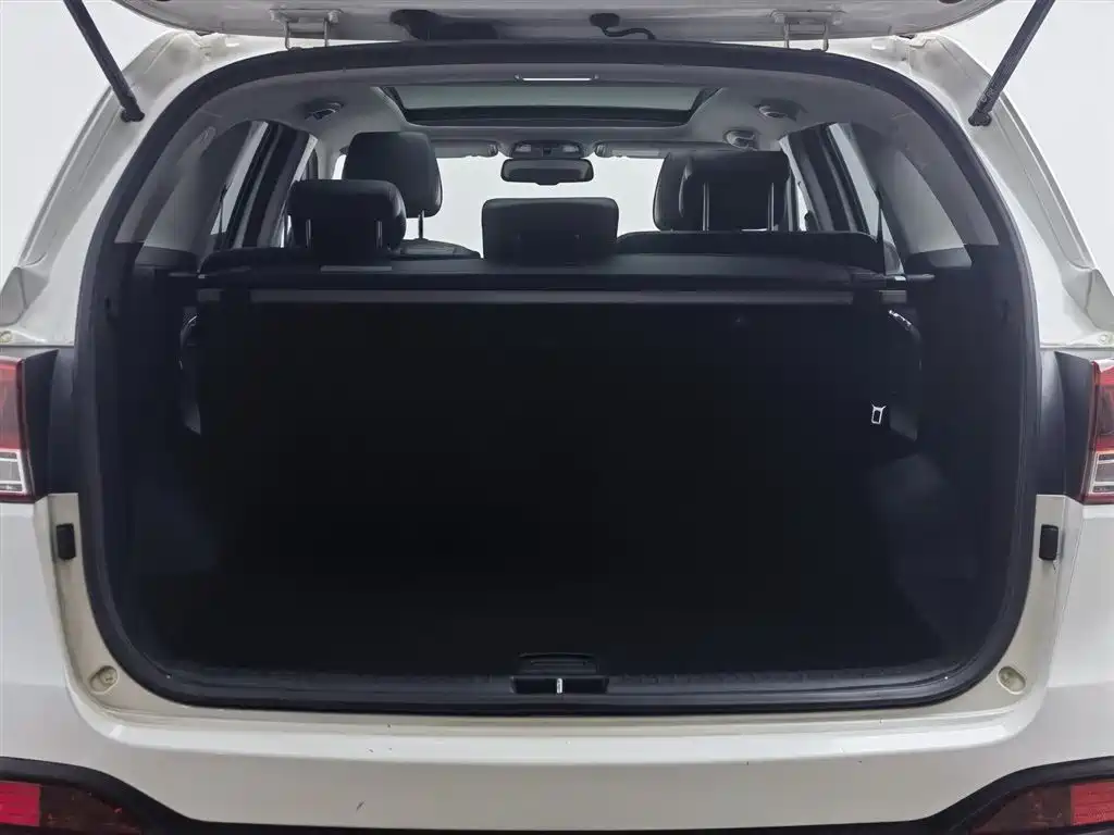 Kia Sorento 2015 — фото 16