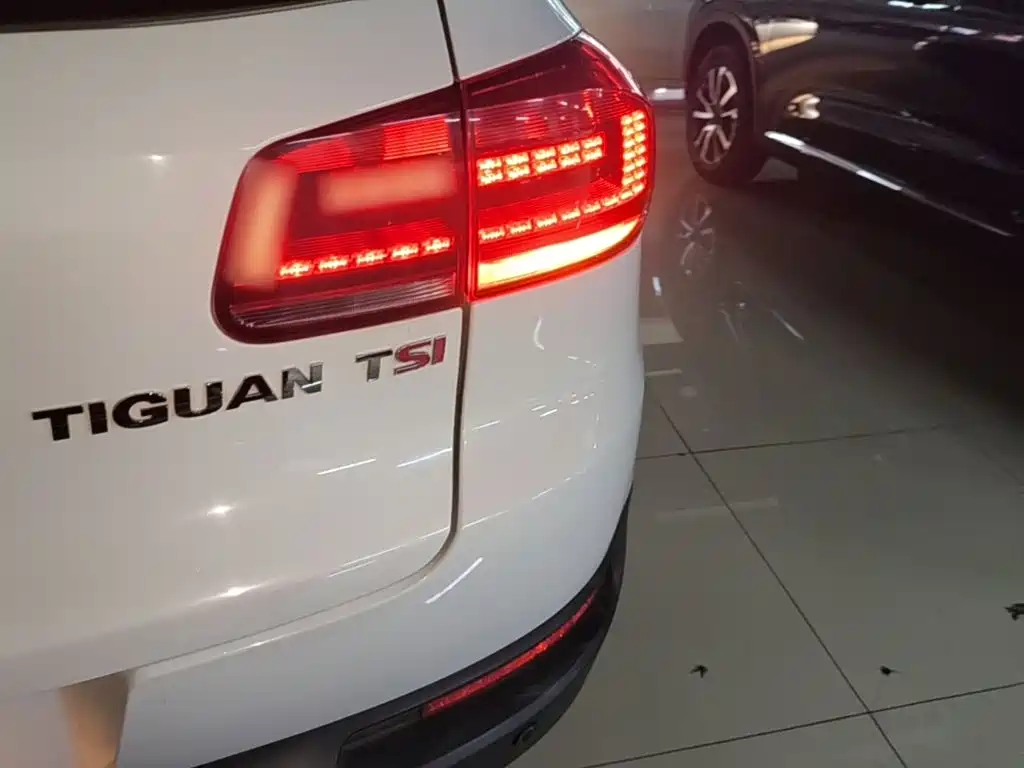 Volkswagen Tiguan 2016 — фото 8