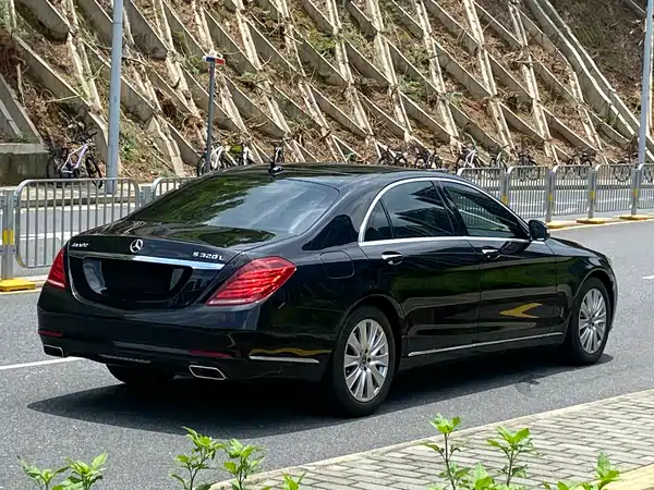 Mercedes-Benz S-Class 2016