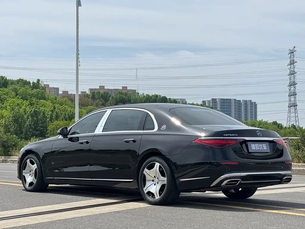 Mercedes-Benz S-Class 2021