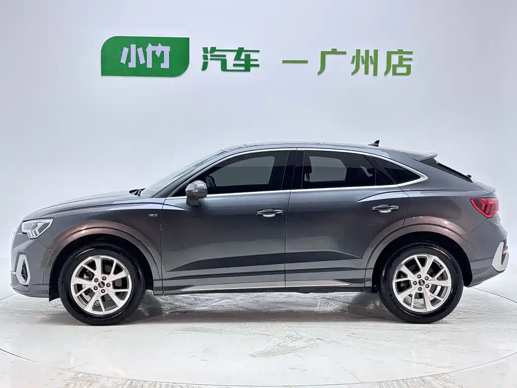 Audi Q3 Sportback 2022 — фото 8