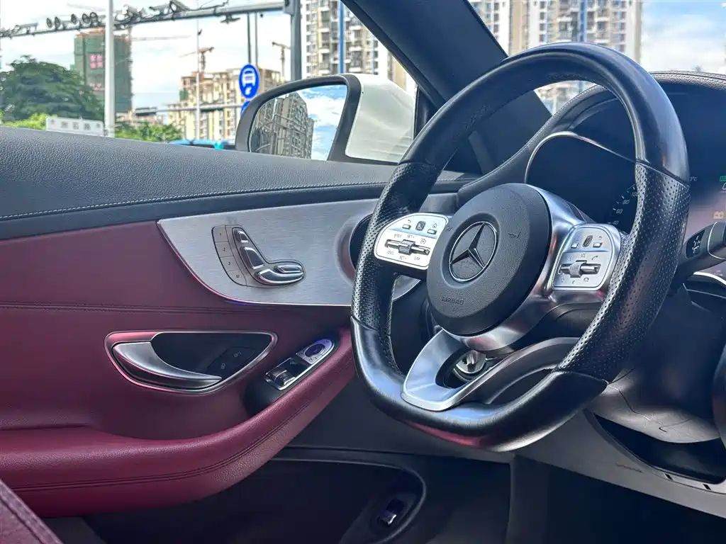 Mercedes-Benz C-Class 2019 — фото 16