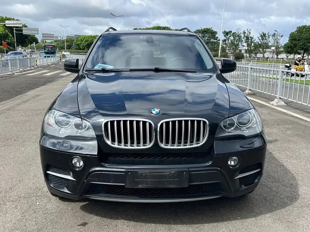 BMW X5 2013 — фото 2