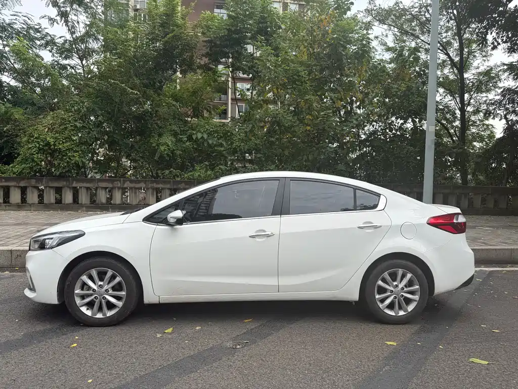 Kia K3 2017