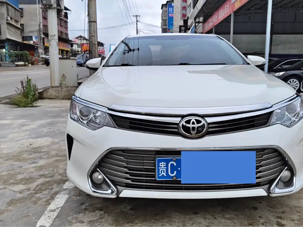 Toyota Camry 2017