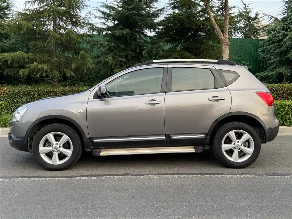 Nissan Qashqai 2012 — фото 18