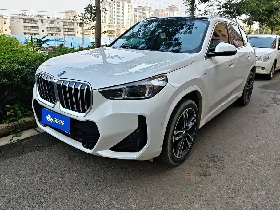 BMW X1 2024 — фото 1