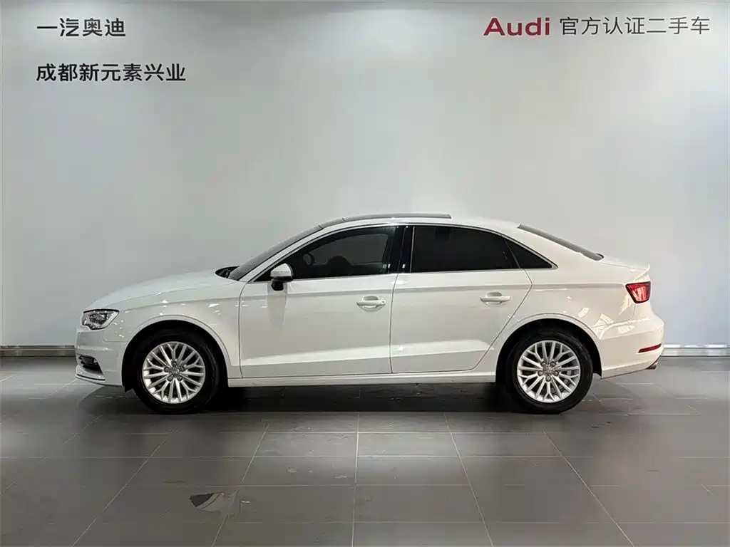 Audi A3 2015 — фото 3