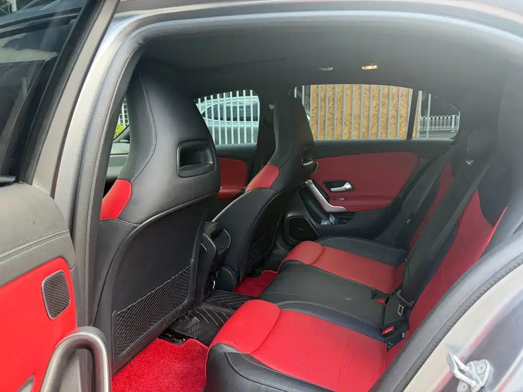 Mercedes-Benz A-Class AMG 2021 — фото 13