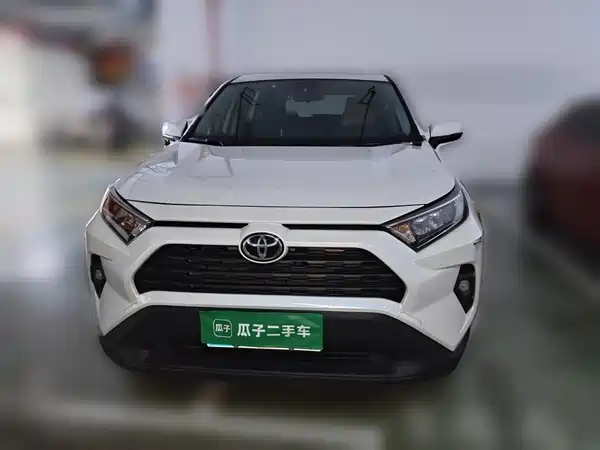 Toyota RAV4 2025