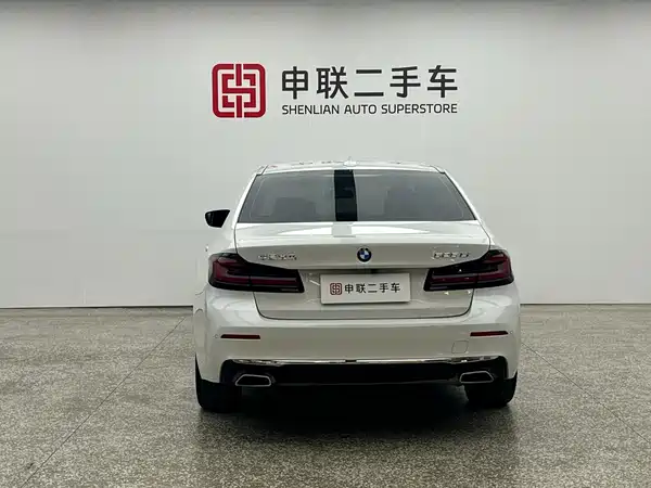 BMW 5 Series 2022