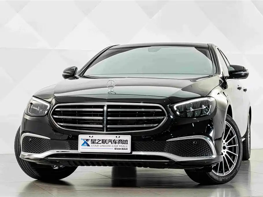 Mercedes-Benz E-Class 2023 — фото 3