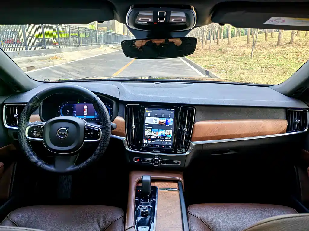 Volvo S90 2023 — фото 9