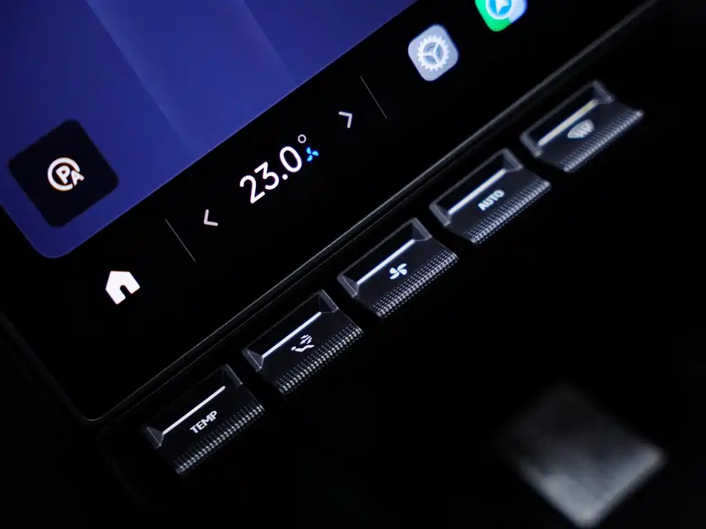 Xiaomi SU7 Ultra 2025 — фото 12