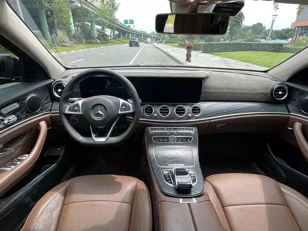 Mercedes-Benz E-Class 2018