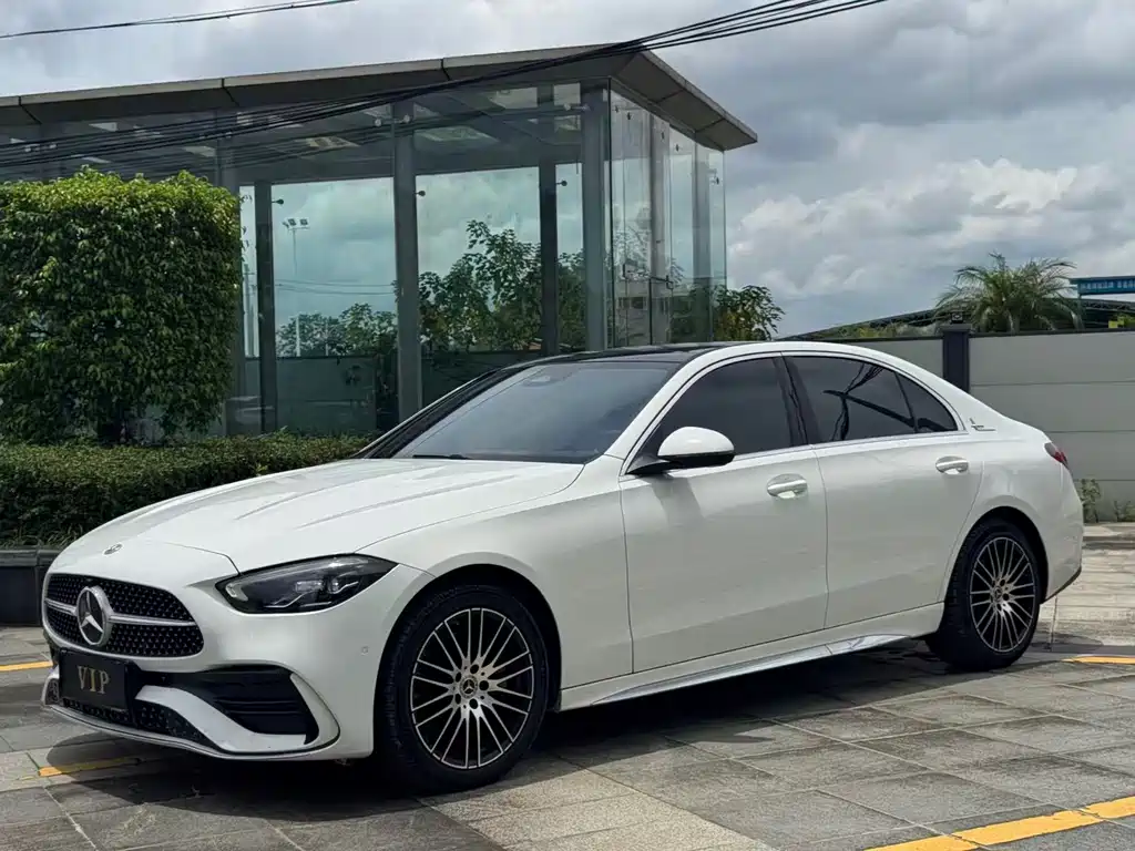 Mercedes-Benz C-Class 2022