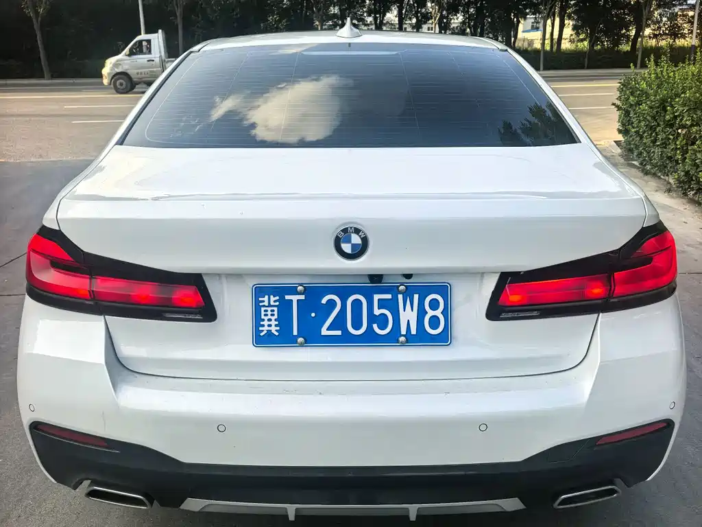BMW 5 Series 2022