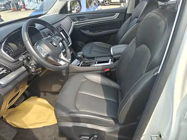 Roewe RX8 2022