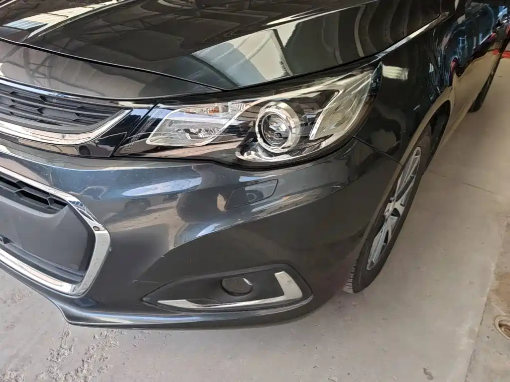 Chevrolet Malibu 2018 — фото 24