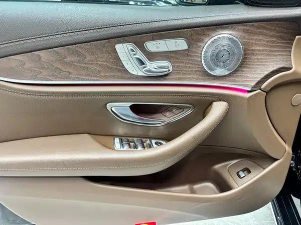 Mercedes-Benz E-Class 2020