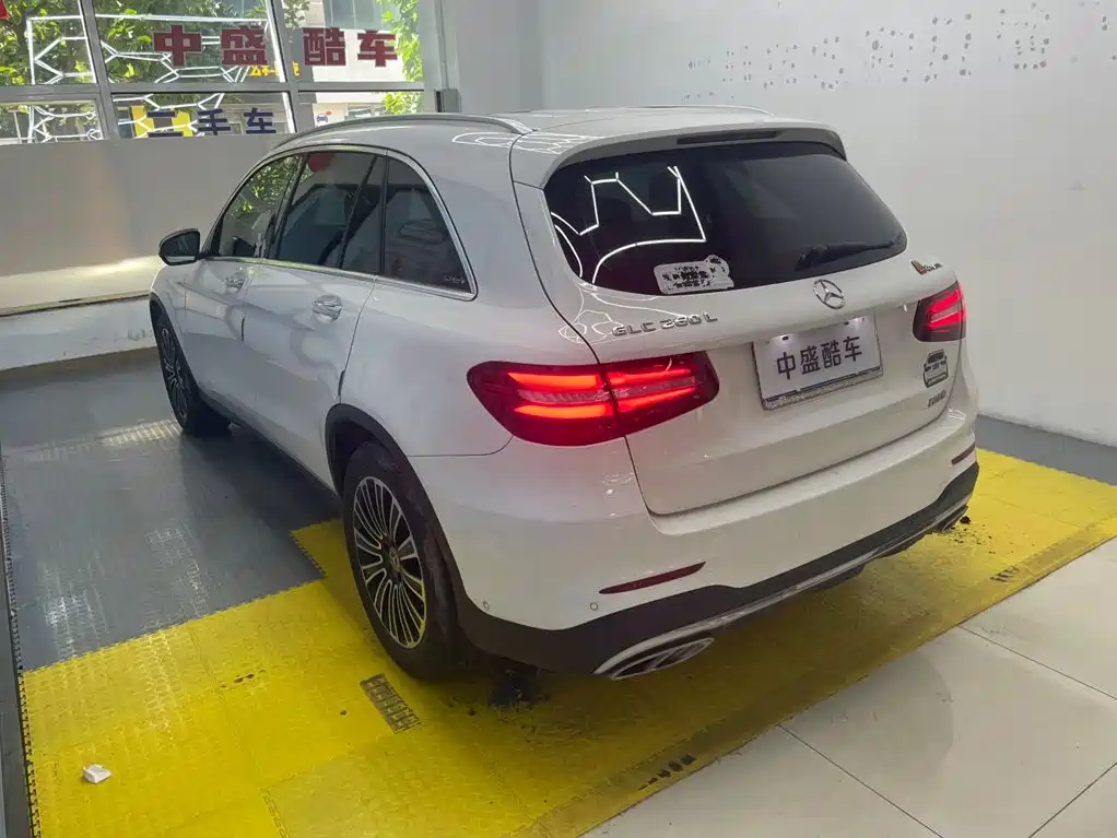 Mercedes-Benz GLC 2019