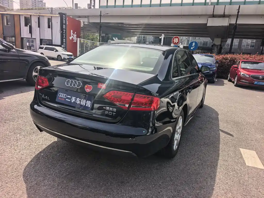 Audi A4L 2013