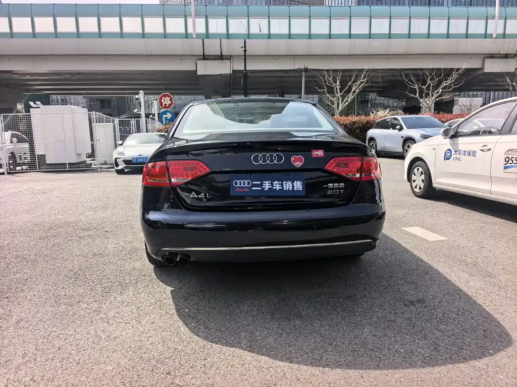 Audi A4L 2013