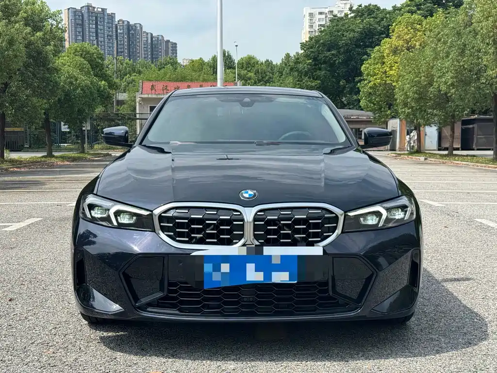 BMW 3 Series 2023