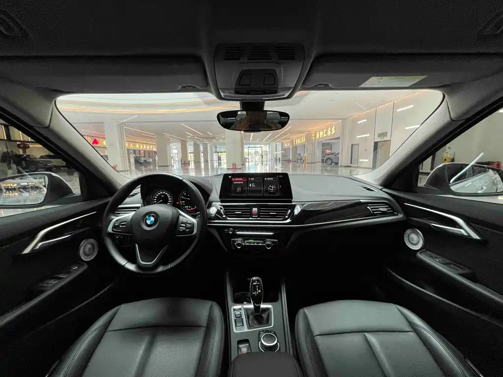 BMW 1 Series 2021