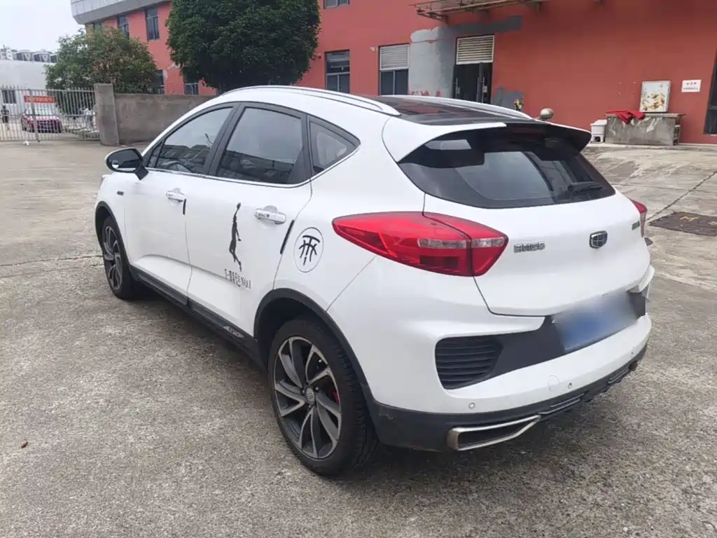 Geely Emgrand GS 2019