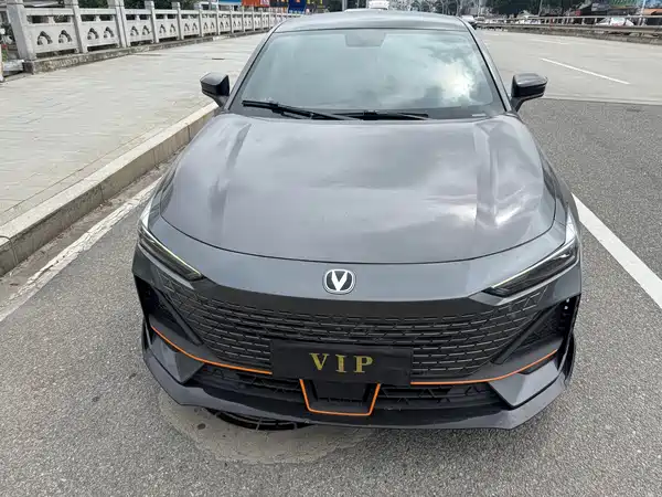 Changan UNI-V 2022