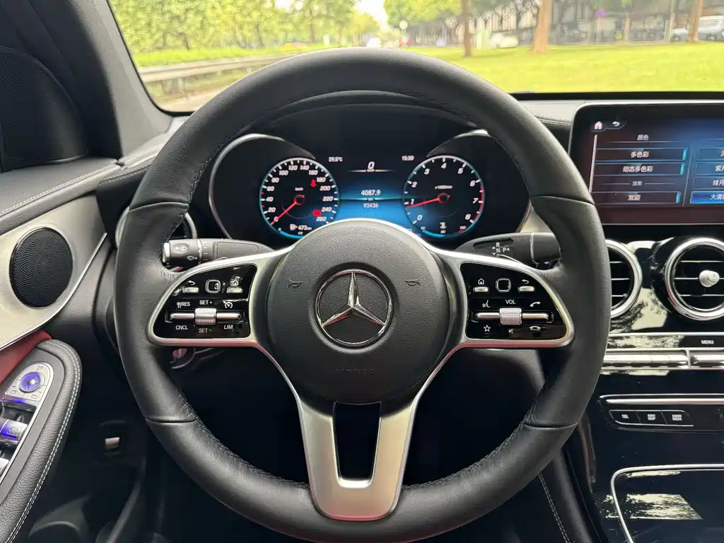 Mercedes-Benz GLC Coupe 2020 — фото 23