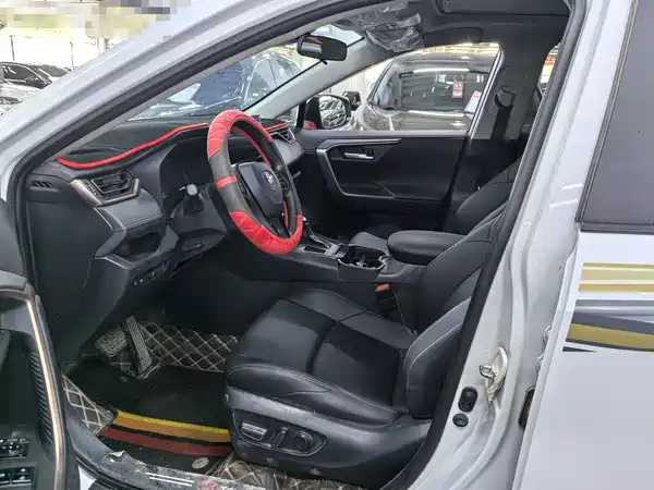Toyota Wildlander 2024