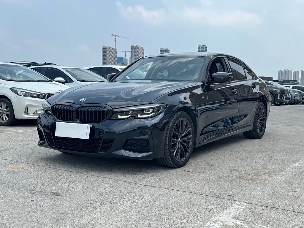 BMW 3 Series 2022