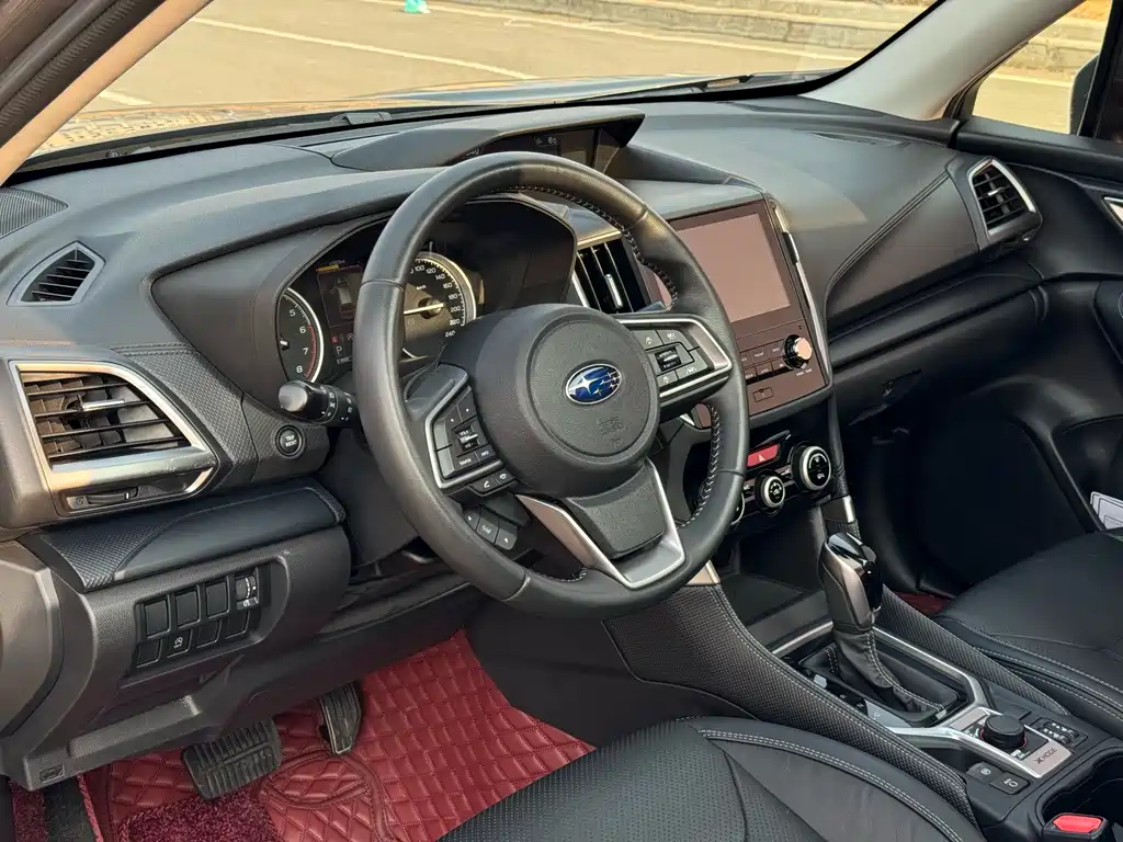 Subaru Forester 2019 — фото 11