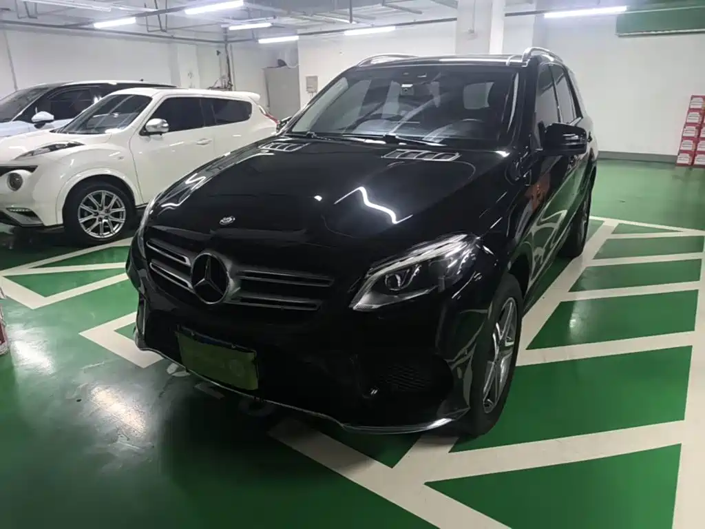 Mercedes-Benz GLE 2016