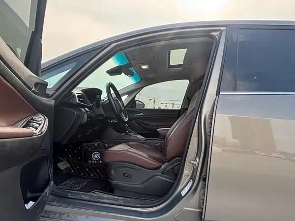 Buick GL6 2020