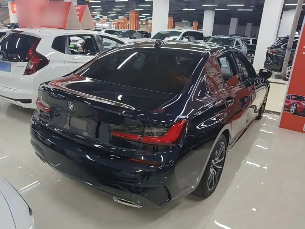 BMW 3 Series 2020