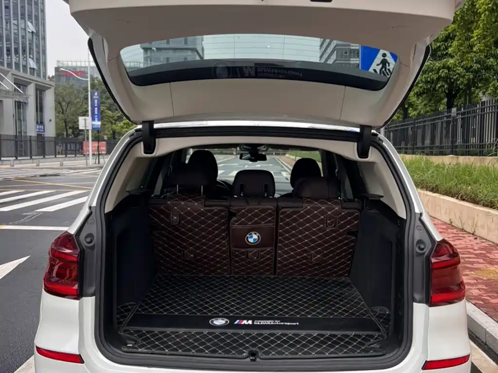 BMW X3 2021 — фото 9