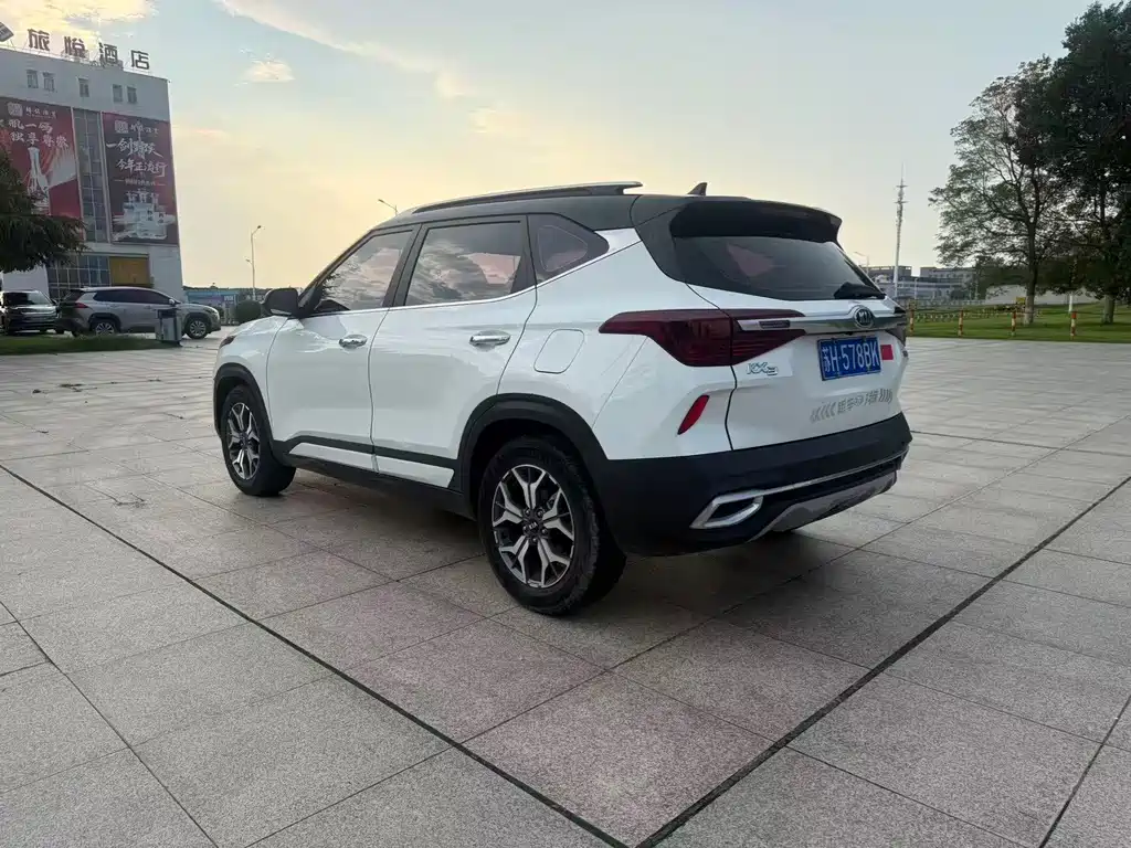 Kia KX3 2021 — фото 9