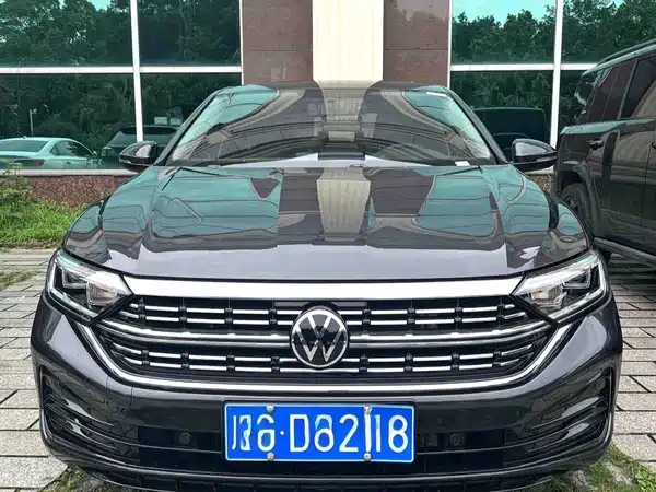 Volkswagen Sagitar 2025