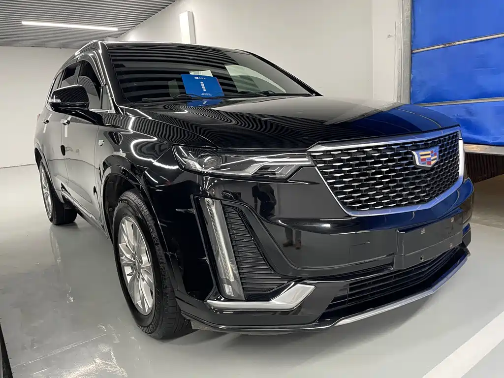 Cadillac XT6 2021