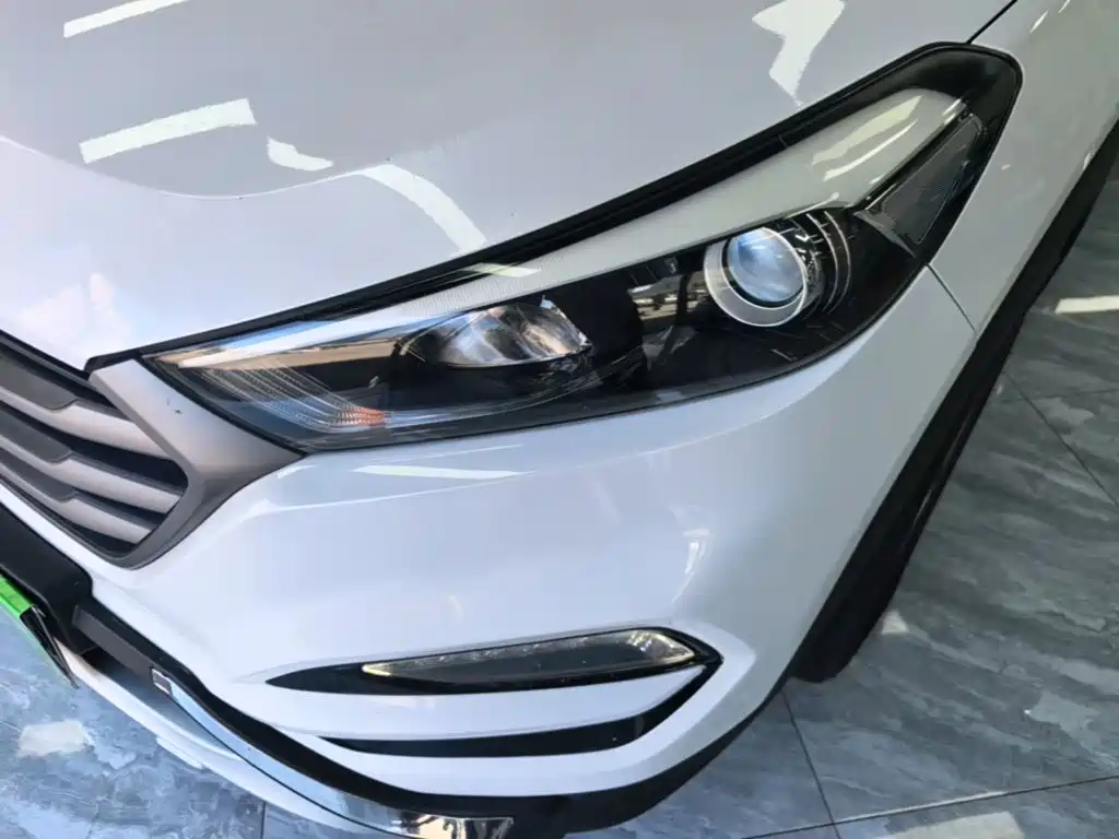 Hyundai Tucson 2016 — фото 24