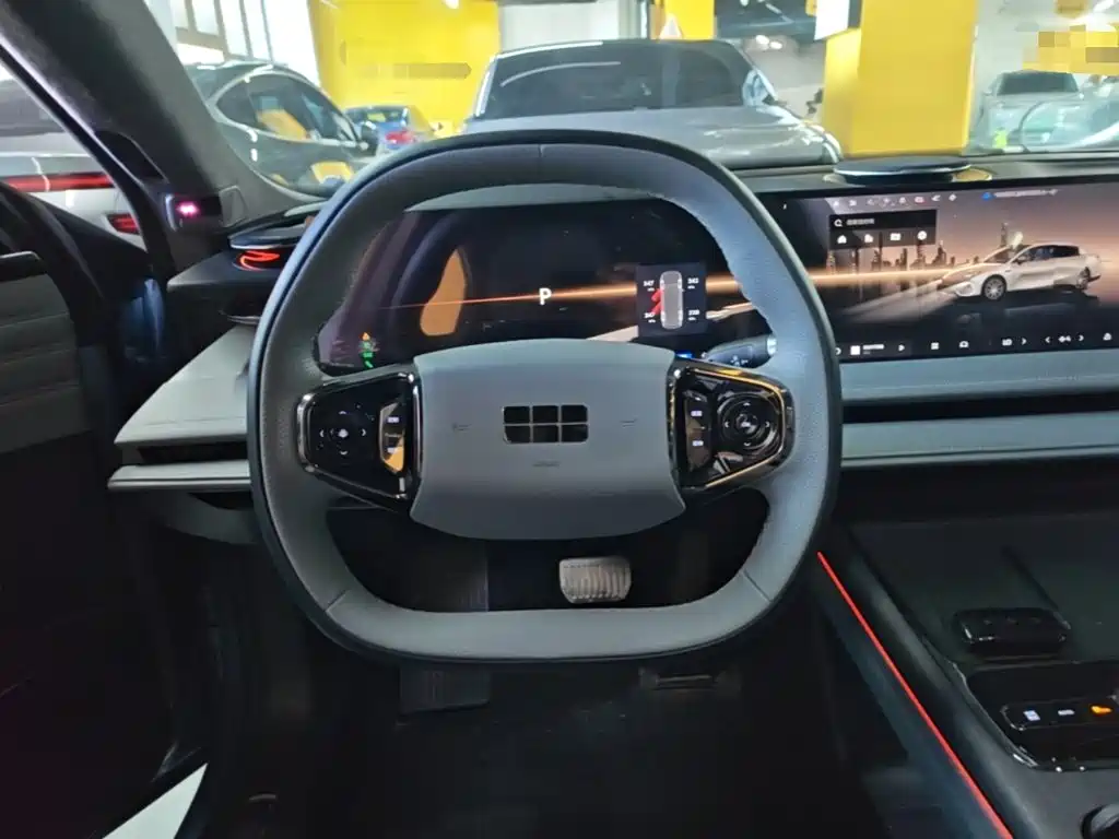 Geely Galaxy E8 2025 — фото 11